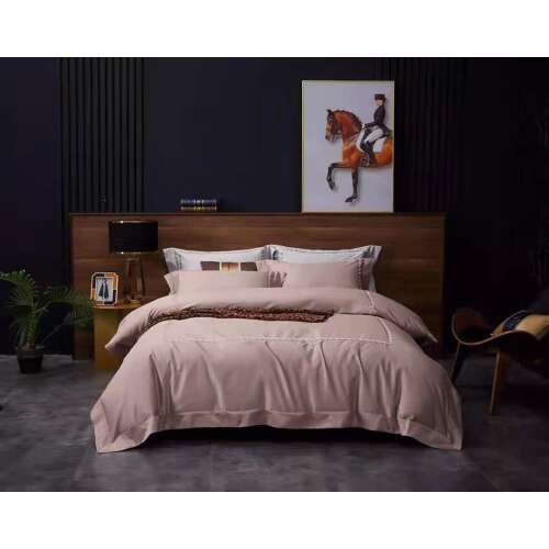 Royal Dreams 3 részes púder-rózsaszín ágyneműhuzat garnitúra, prémium Supima pamutból készült, tartalmaz egy paplanhuzatot, egy nagypárnahuzatot és egy kispárnahuzatot