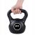 Ruka drží čierny kettlebell Springos 4kg