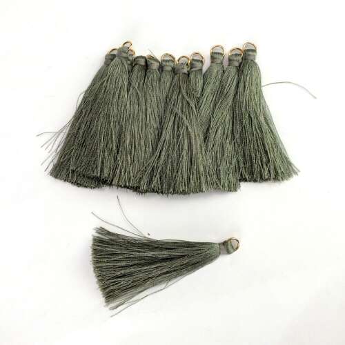 12 darabos zöld selyem bojtocsomag, 6cm hosszú, arany gyűrűvel