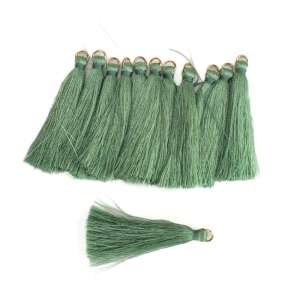12 darabos zöld bojtocsomag, 6cm hosszú, arany gyűrűkkel - Függönyelkötő