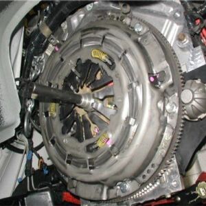 Autó Kuplung Javító és Beállító Szerszámkészlet in use - Tool Set