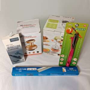 Why Not? termékcsomag 10, tartalmaz egy vezeték nélküli fülhallgatót, egy kaparó eszközt, egy multifunkcionális hámozót és egy LED csövet - Ajándék kütyü