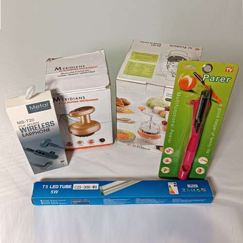 Why Not? termékcsomag 10, tartalmaz egy vezeték nélküli fülhallgatót, egy kaparó eszközt, egy multifunkcionális hámozót és egy LED csövet