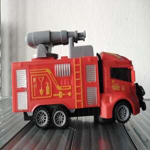Világító és zenélő, élethű tűzoltóautó mozgatható vízágyúval (BBJ) 83252366 Játék autók - Tűzoltóautó