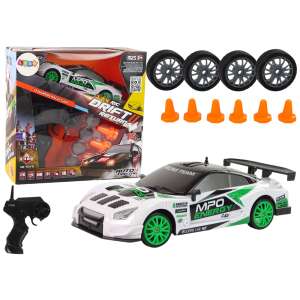 DRIFT Rally Car set s R/C daljinskim upravljačem, rezervnim gumama i čunjevima - Lean Toys
