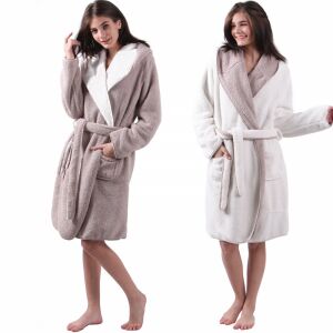 Jemidi Sherpa reversible bathrobe for women, front view, beige and white - Jemidi