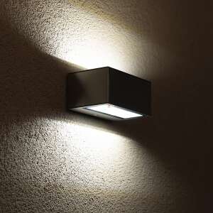 Lutec Gemini LED kinkiet zewnętrzny oświetlający teksturowaną ścianę - Lutec Zewnętrzna lampa ścienna