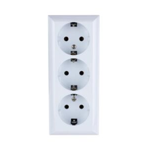 Falon kívüli hármas földelt csatlakozóaljzat