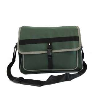 JBH39001 OLDALTÁSKA JUNIOR 35X26X20 Horgászat Szerelék tartó táska