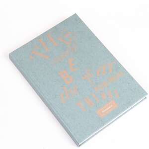 Womanext 2025-ös heti naptár, motivációs idézetekkel, türkiz színű borító - REALSYSTEM