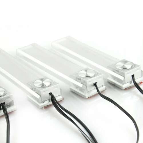 Iluminare interioară albastră auto, alimentată de brichetă? 51355302