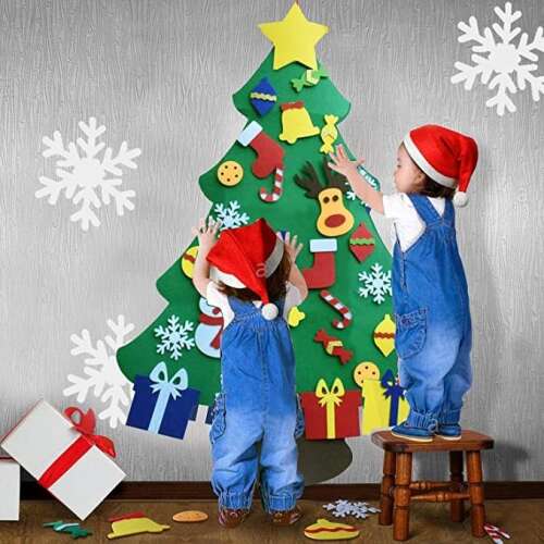 Filc Karácsonyfa: Brad de Crăciun interactiv din pâslă pentru copii cu ornamente