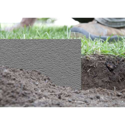 Bradas Bordură gazon instalată într-o grădină, gri, bordură flexibilă pentru paturi de flori