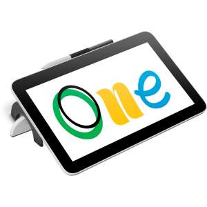 Tablet grafic Wacom One 12, vizualizare înclinată, fundal alb - Planșe digitale de desen