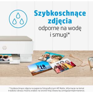 HP Matt Fotopapier Drucke kommen aus dem Drucker, zeigt Wasserbeständigkeit - Fotopapiere
