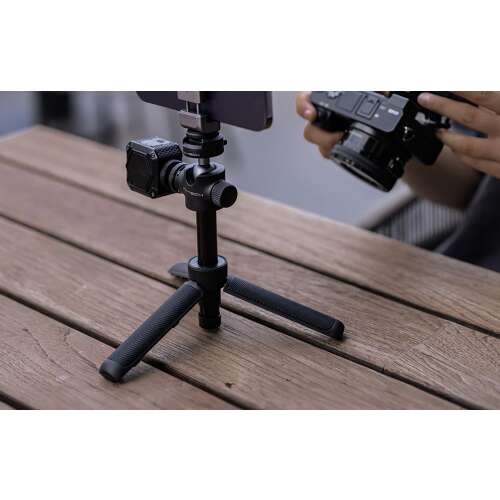 PGYTech P-GM-218 selfie stick statív, čierny, rozložený, viditeľné nohy