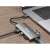 Adapter wielofunkcyjny Equip USB-C 9 w 1 podłączony do laptopa