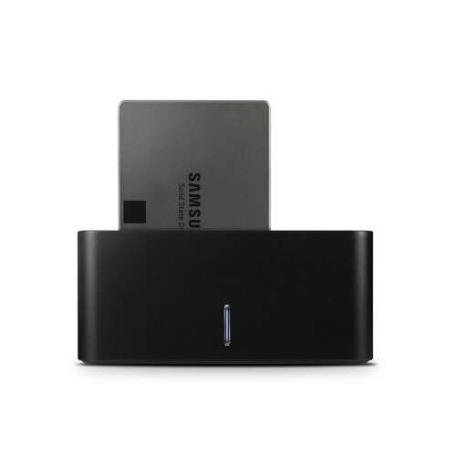 Stație de andocare Axagon ADSA-SN USB 3.0 SATA neagră cu un disc SSD Samsung introdus