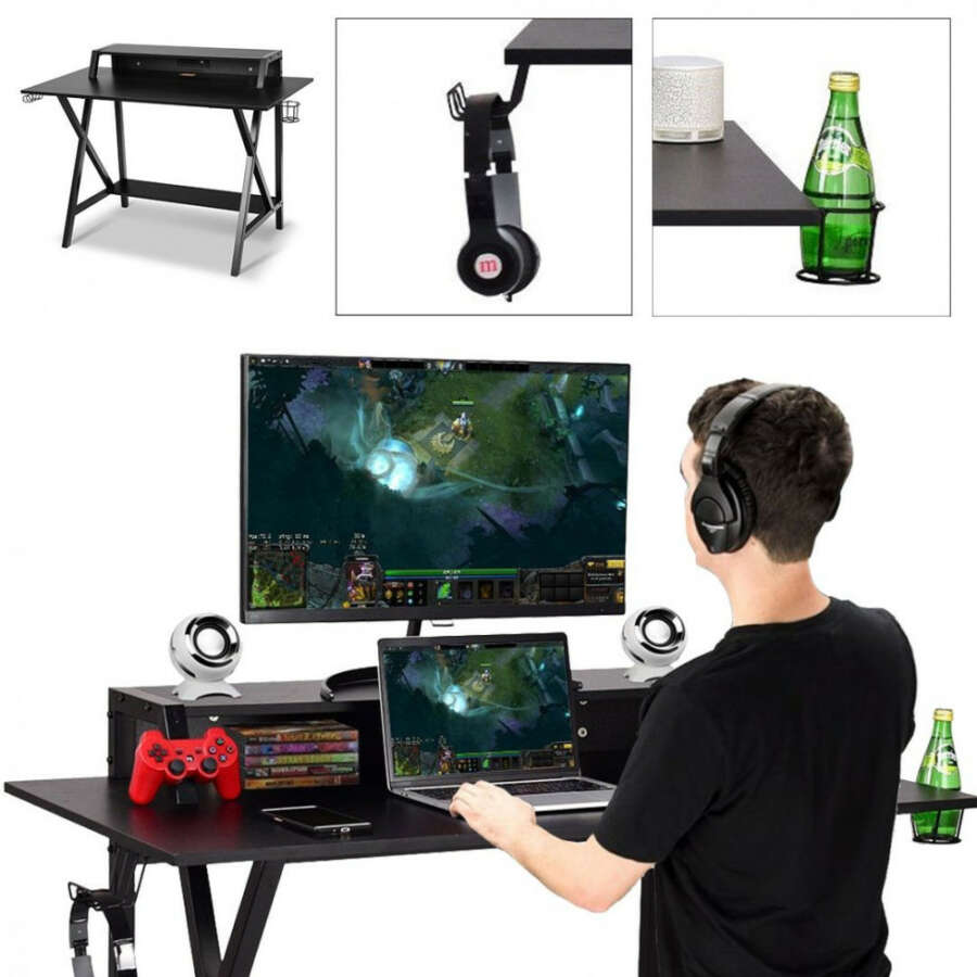 Gamer asztal fekete színben extrákkal