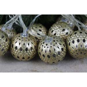 Arany fényfüzér 10 díszgömbbel, tökéletes karácsonyi dekorációhoz - Nonbrand Fényfüzér