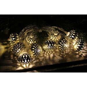 Fehér fényfüzér 10db mintás fém lámpással, tökéletes otthonának vagy kertjének díszítéséhez - Nonbrand Fényfüzér