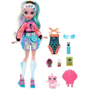 Păpușa Monster High Lagoona Blue cu accesorii, inclusiv un rucsac roz, o sticlă de apă, ochelari de soare și un telefon - Mattel