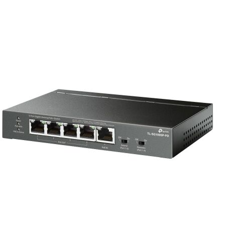 TP-Link TL-SG1005P-PD 5-Port Gigabit PoE+ Switch widok pod kątem