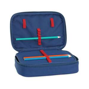 FC Barcelona kék tolltartó piros betétekkel, nyitva, belső rekeszekkel és rugalmas ceruza tartókkal, ceruzákkal benne - Ars Una