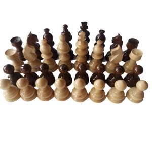 Piese de șah din lemn de nuc sculptate manual, 32 de piese, lemn maro și natural, 8 cm rege, 4.3 cm pion - Domino, șah