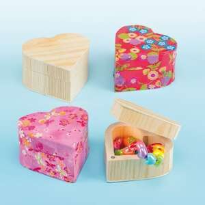 Set of 4 wooden heart shaped boxes, blank, ready to be decorated, Baker Ross - Baker Ross