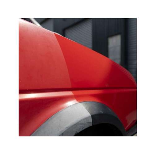 Solutie restaurat elemente plastic exterior si anvelope Turtle Wax Black in A Flash 300ml