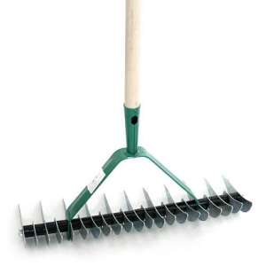 Gyeplazító gereblye fa nyéllel, 11/21 fog, 38 cm - Gereblye