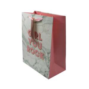 Pungă cadou Girl You Rock, dimensiune mare, design marmură, accente roz și aurii, vedere din unghi - Nonbrand Pungi cadou