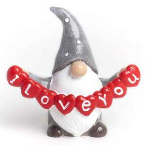Szürke törpmanó figura, piros szívből álló 'I love you' feliratú szalaggal, Valentin-napi dísz - Ajándék ötlet Valentin-napra