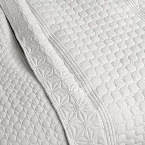 Homelevel quilted bedspread, white, 220 x 240 cm, polyester