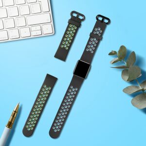 Kwmobile Xiaomi Mi Watch Lite/Redmi Watch черен и зелен силиконов комплект каишки на син фон - Каишка за умен часовник