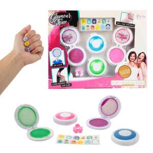 Glamour and Shine hair chalk and nail stickers set by Toi-Toys, includes 4 colors of hair chalk, a hair clip, and nail stickers - Hair chalk