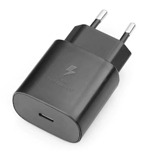 Szögletes nézet a Samsung 25W USB-C szupergyors töltőről