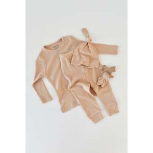 BabyCosy 3 részes készlet: hosszú ujjú felső, hosszú nadrág és organikus modális pamut sapka lazac színben 18-24 hónapos babáknak - BabyCosy