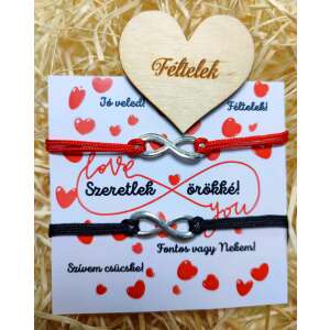 Piros és fekete végtelen szimbólum karkötők pároknak, egy fából készült szívvel, amelyen 'Féltelek' felirat olvasható - Ajándék ötlet Valentin-napra