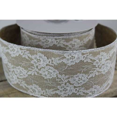 Barna csipkés szalag fehér virágmintával, 6,5cm széles, 10m hosszú