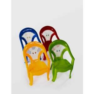 Set of 4 colorful plastic children's chairs, perfect for playrooms, dining, or outdoor use - Sterk