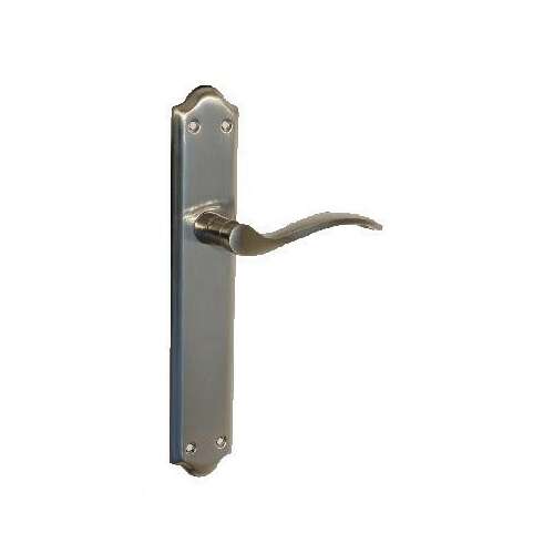 Firenze door handle with chrome finish, 92 mm PZ