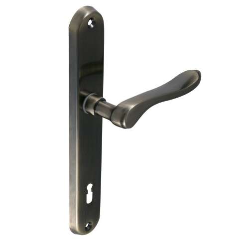 Bella Antik 85mm door handle with keyhole, antique finish