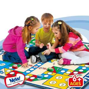 Ki nevet a végén, hatalmas társasjáték tábla 