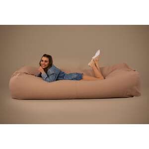 Drapp Komfort babzsák ágy, bézs, nő pihen rajta - Babzsákfotel & Ülőke