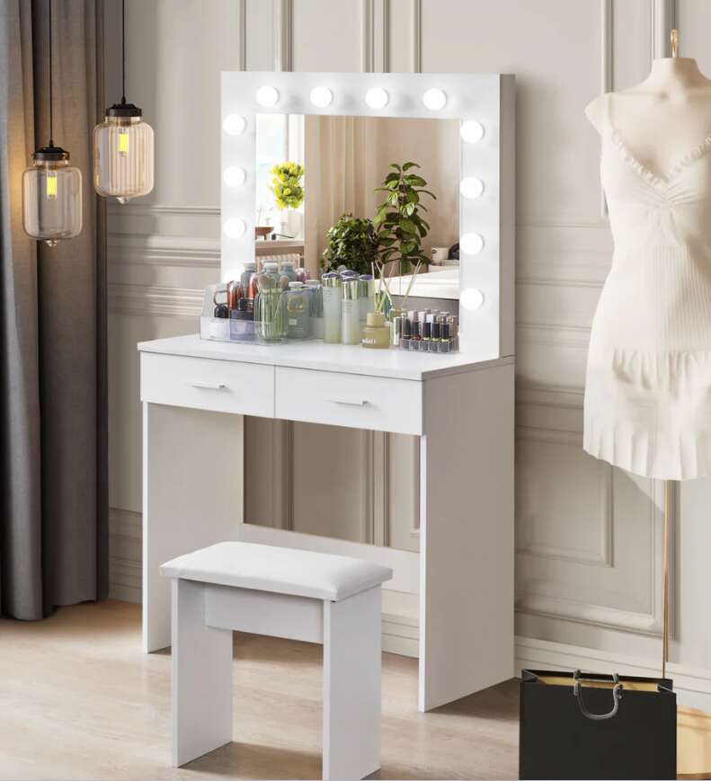 Toaletný stolík Pepita Holly so zrkadlom, svetlom (12 LED) a stol...