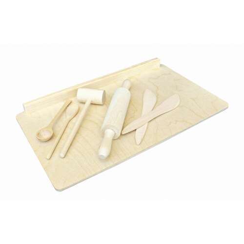 Tupiko fa konyhai játékkészlet 7 darabbal, beleértve a vágódeszkát, sodrófát, késeket, kanalakot és kalapácsot