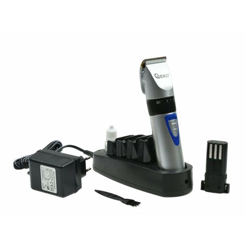 Geko vezeték nélküli kutyanyíró készlet töltőállomással, tartozékokkal és akkumulátorral