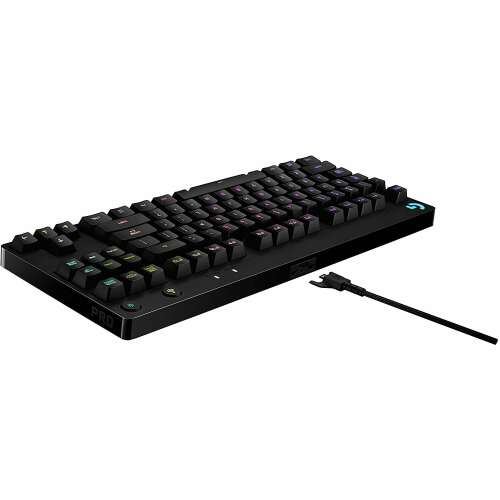 Logitech G PRO mechanikus gamer billentyűzet kék kapcsolókkal, szögletes nézet - Billentyűzet